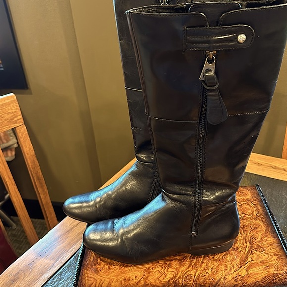 Beautiful Black Leather Enzo Angiolini Flat Boots Size 7.5 - Picture 3 of 6